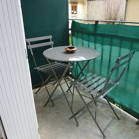 Meuble Apartment *